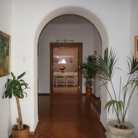 Rent&dream Hacienda Manila Malaga Villa